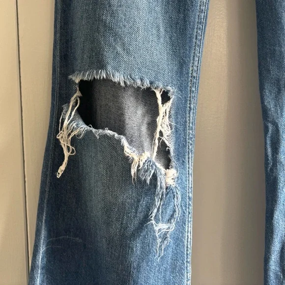 We The Free Free People Distressed Flare Jeans Size 24 - Picture 5 of 14